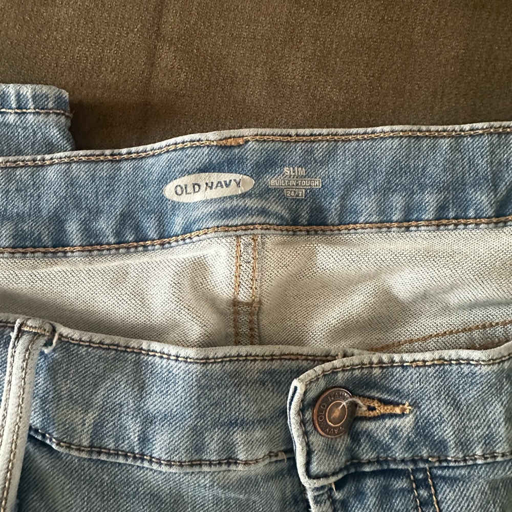 Old Navy Men's Relaxed Fit Slim Jeans in Light Blue 38x30 - Picture 3 of 6